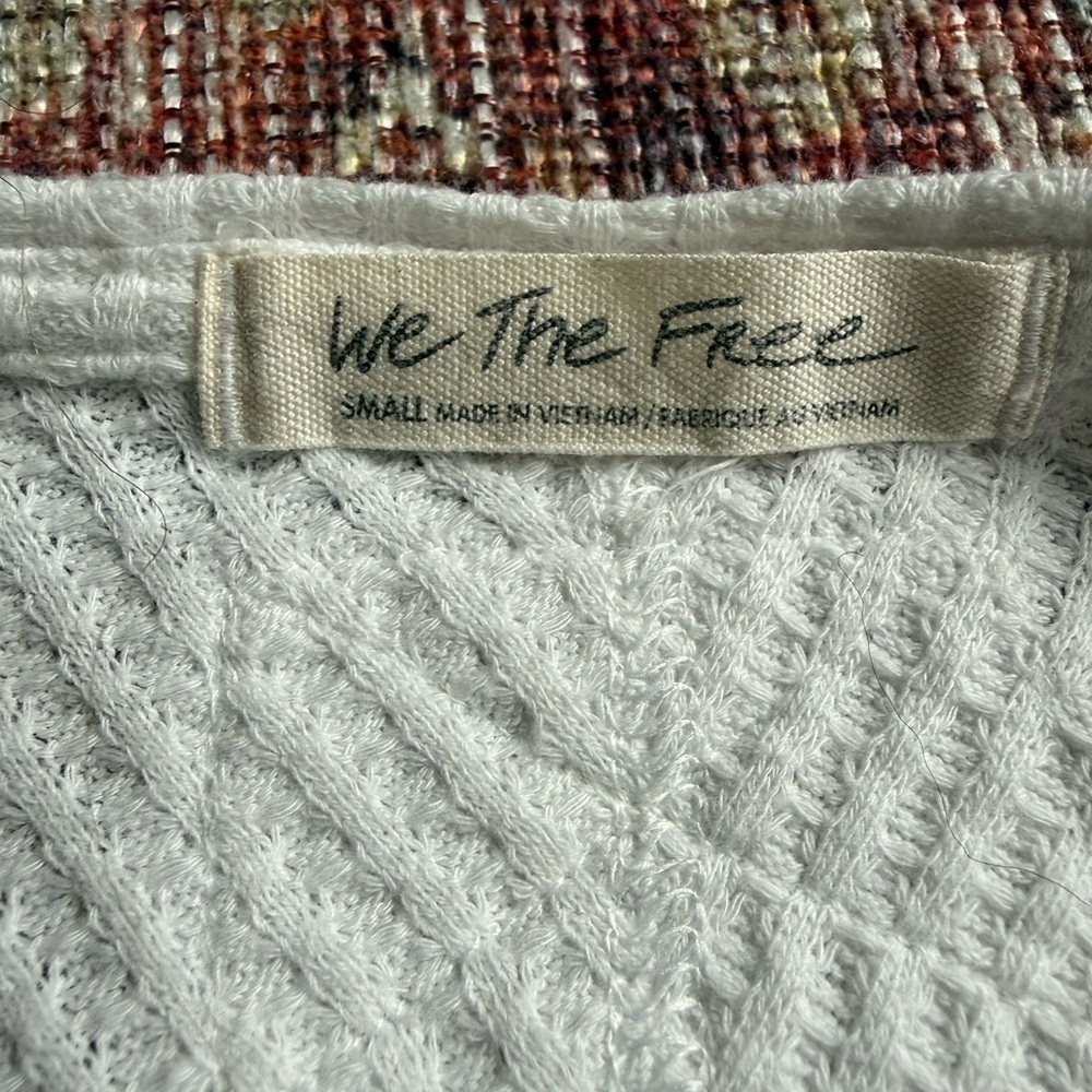 We the Free Coraline Thermal waffle White Long Soeeve Deep V neck SMALL - Picture 5 of 9